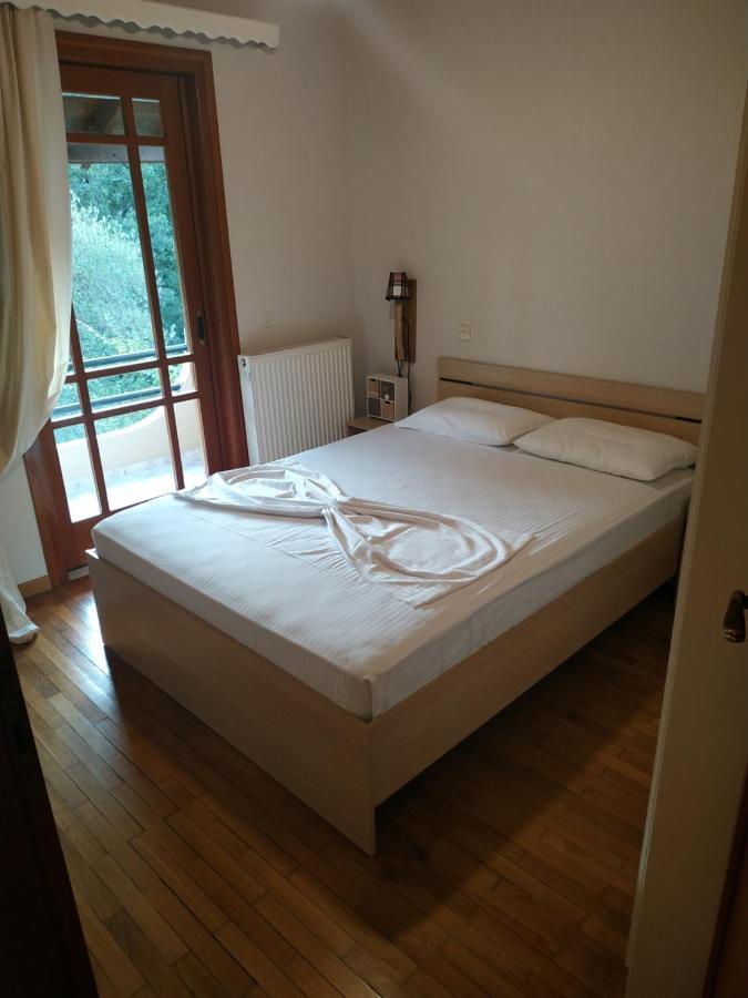 Villa Dimitris Áfra Exterior foto