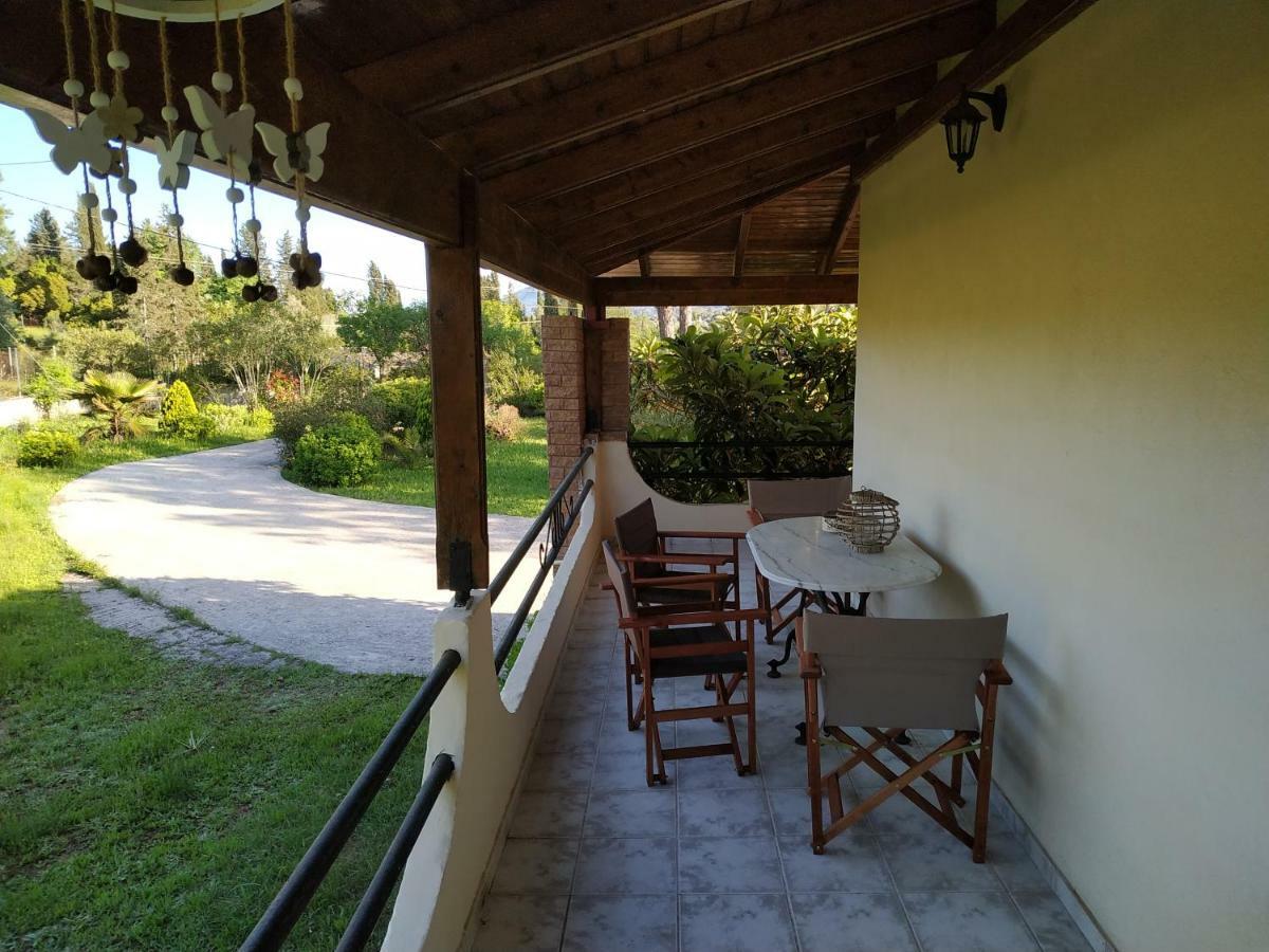 Villa Dimitris Áfra Exterior foto